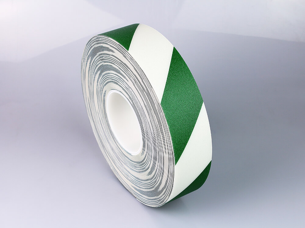 green-and-white-permaroute-roll|green-white-hazard-permaroute